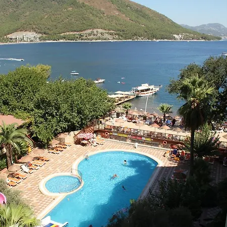 Golmar Hotel