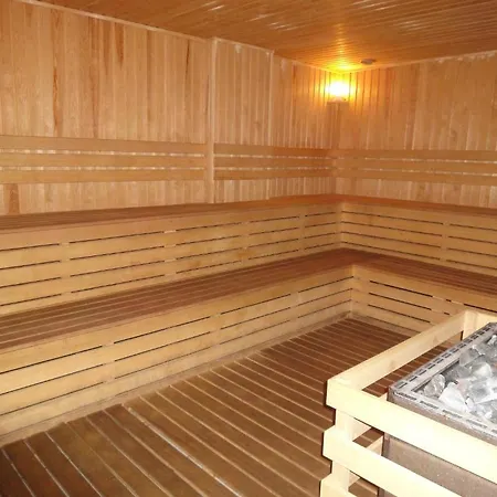 Golmar Otel 3*
