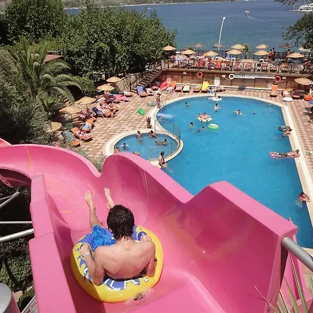 Golmar 호텔 말마리스