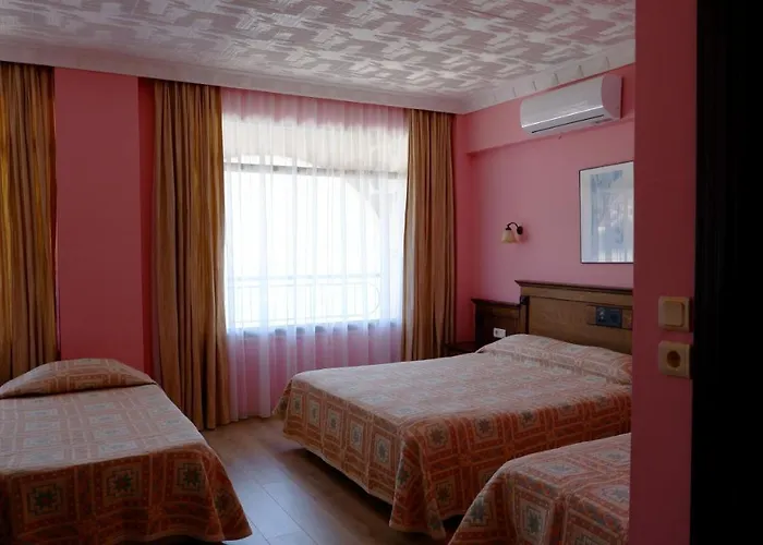 Golmar 3* מרמריס